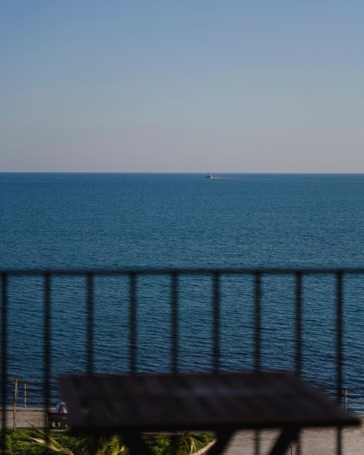 Vista D'Amare Acomodação com café da manhã Pozzallo Exterior foto